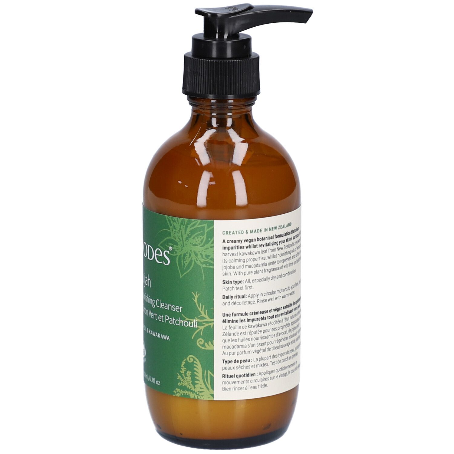 Braune Glasflasche, Seitenansicht. Etikett mit Produktinformationen und Text. Schwarzer Pumpkopf.
