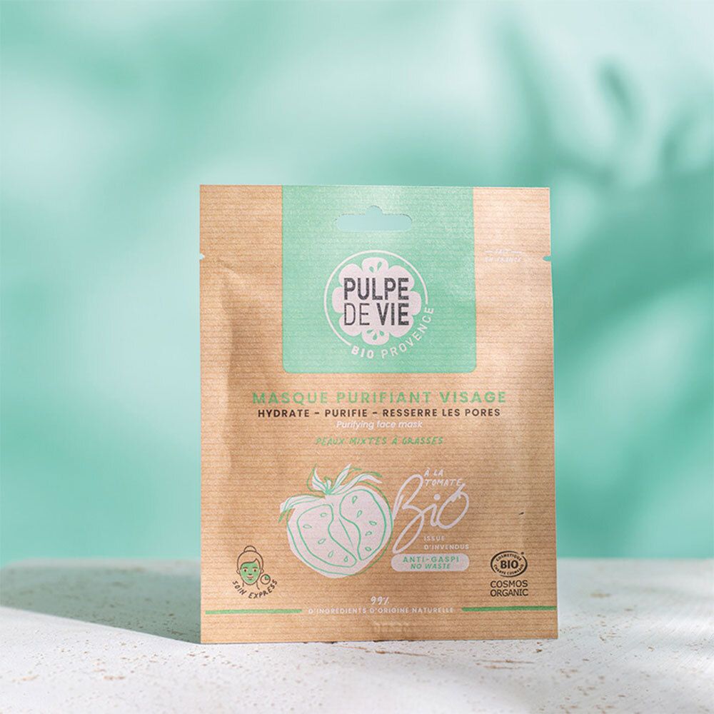 Sachet de masque visage PULPE DE VIE. Inscription: Masque purifiant Visage. Logo Bio. Illustration de tomate. Certifié Cosmos Organic.
