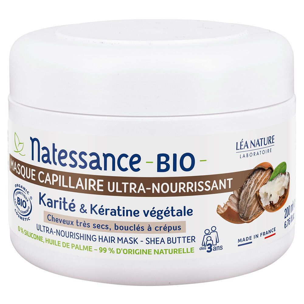 Pot blanc avec étiquette produit. Texte: Natessance BIO, masque capillaire, beurre de karité & kératine végétale. Label bio.