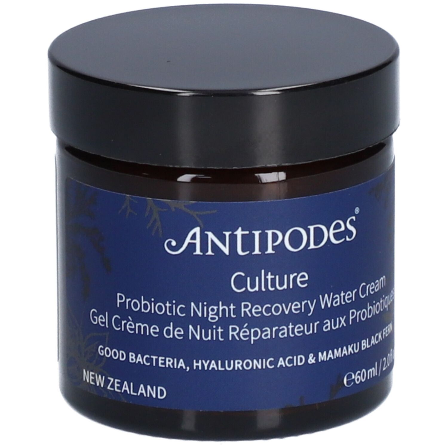 Pot foncé, couvercle noir. Étiquette bleue: Antipodes Culture, crème de nuit. 60ml.