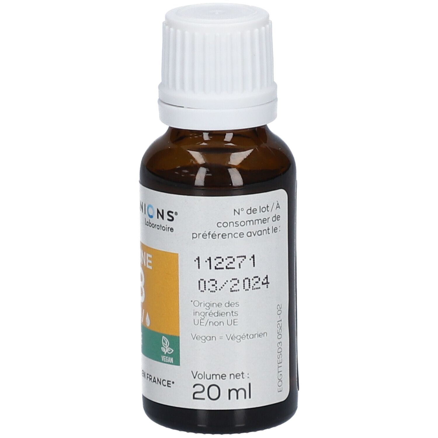 Braune Glasflasche mit weißem Verschluss. Etikett mit Verfallsdatum, Losnummer und Volumen: 20 ml. Vegan-Siegel.