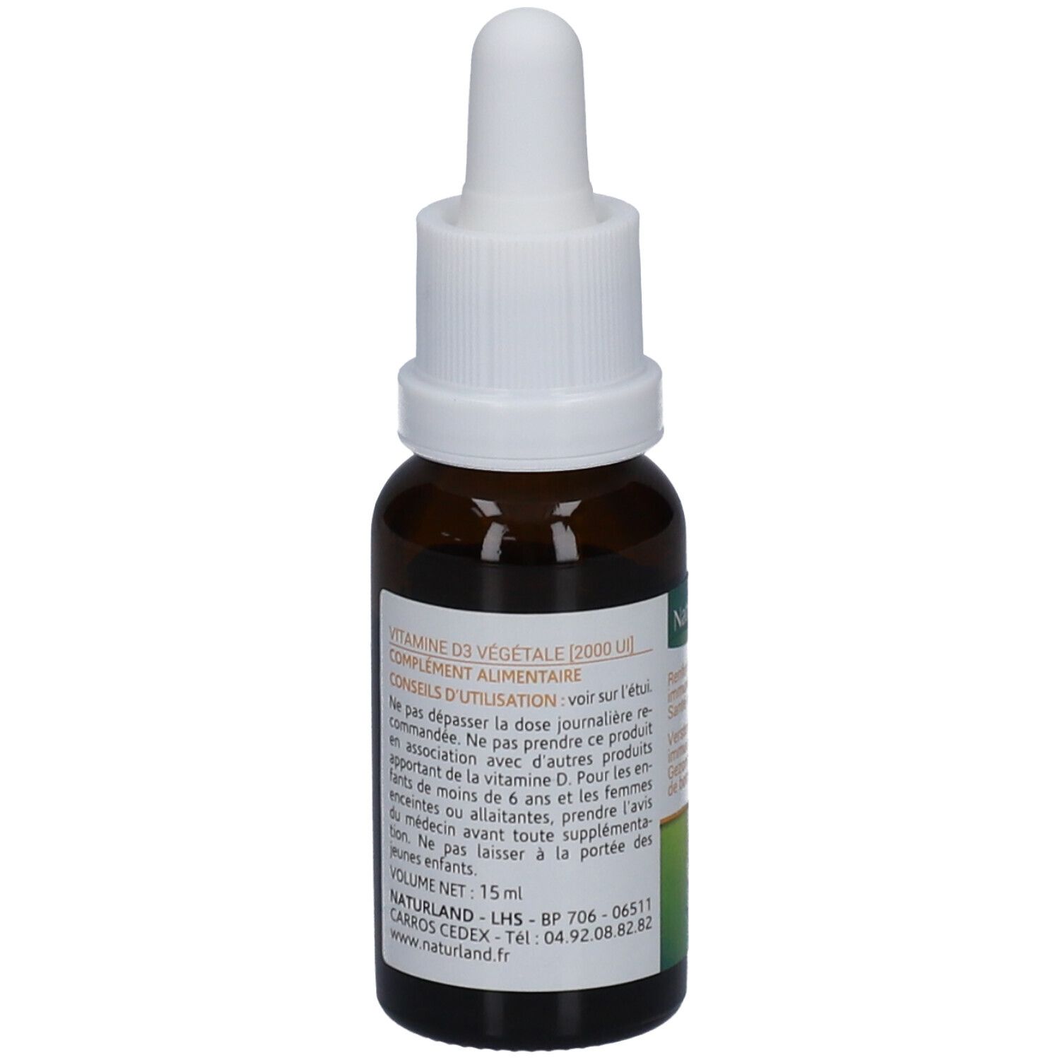 Braune Glasflasche mit weißem Tropfer. Etikett mit Text. Volumen: 15 ml. Naturland Vitamine D3 Végétale.