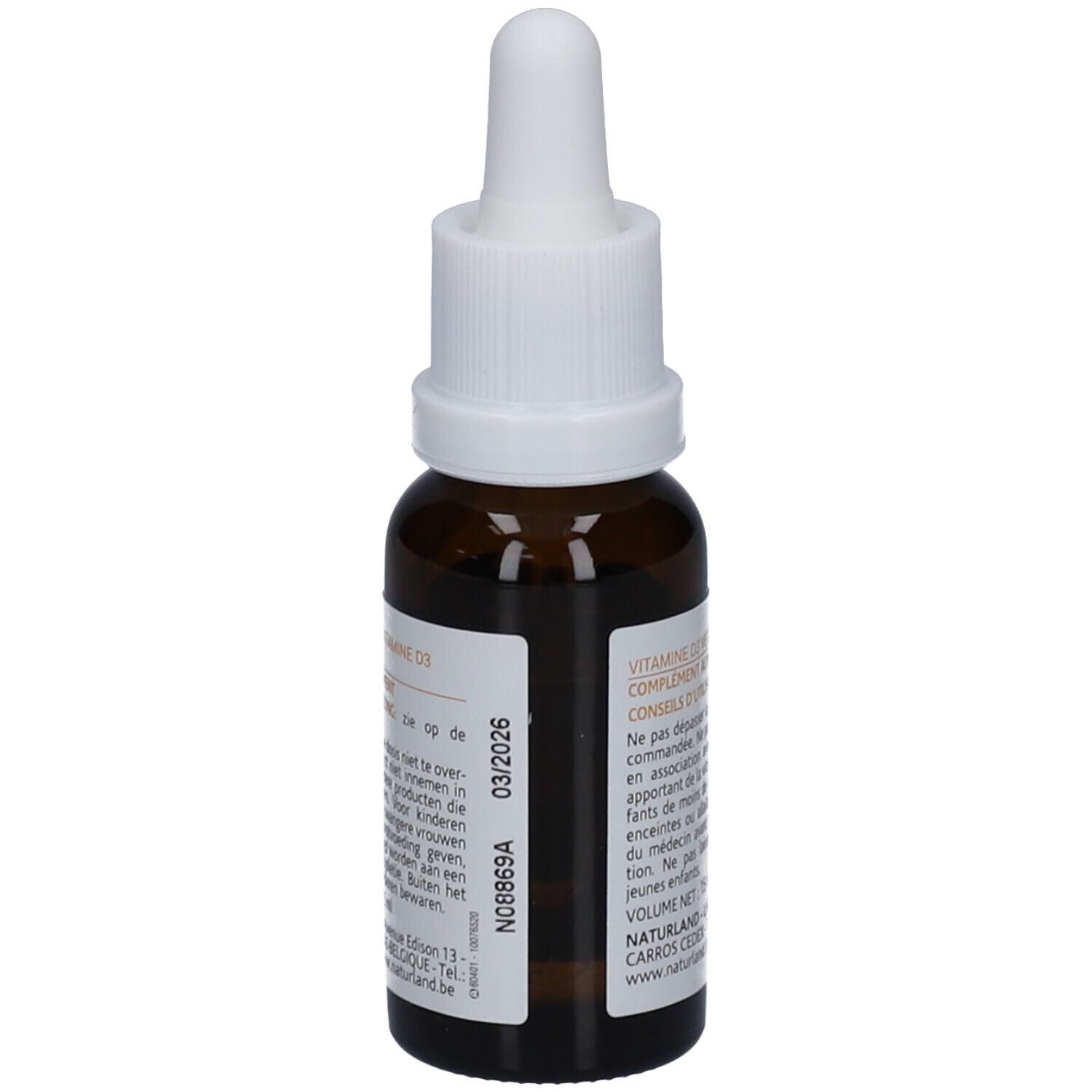Braune Glasflasche mit weißem Tropfer. Etikett mit Text und Verfallsdatum 03/2026. Naturland Vitamine D3.