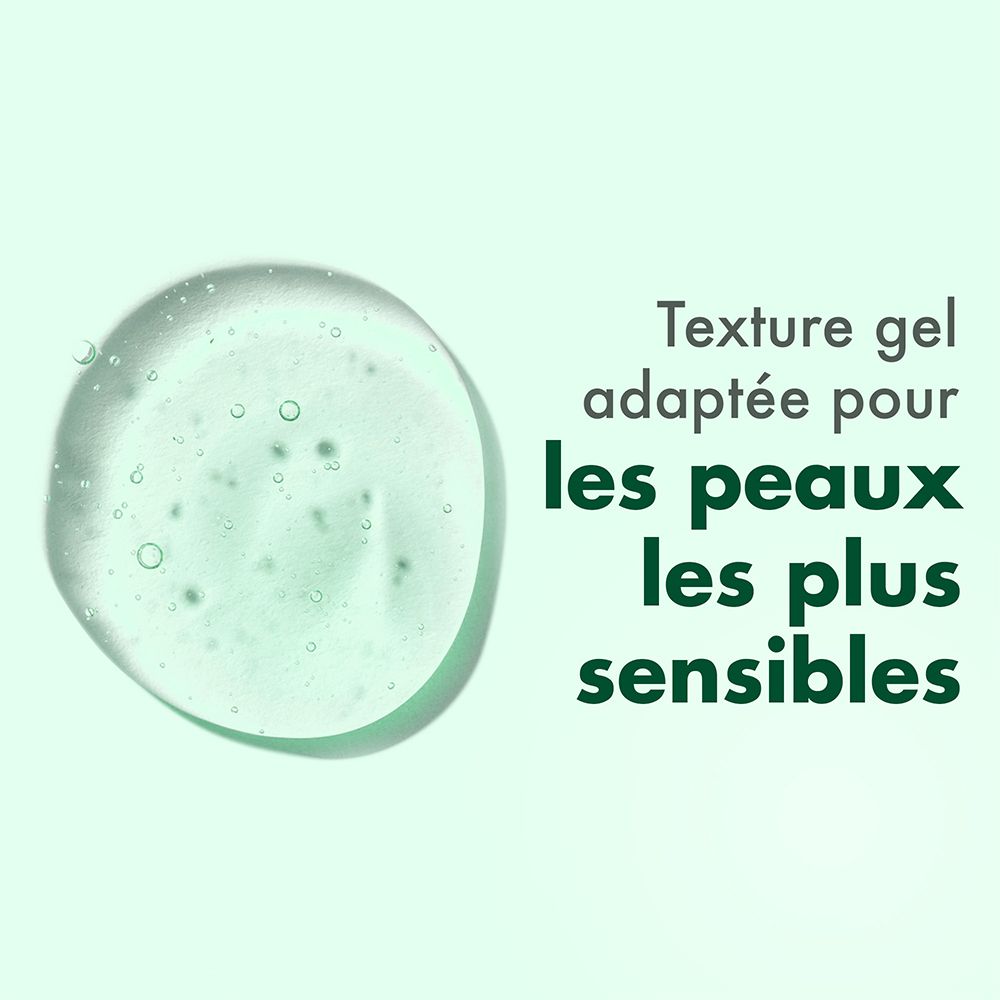 Texture gel. Texte: Texture gel adaptée pour les peaux les plus sensibles.
