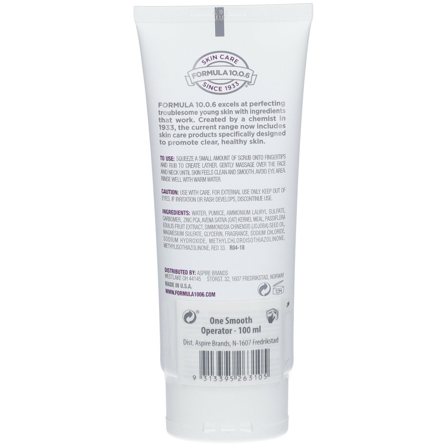 Tube blanc avec texte produit. Dos avec ingrédients et instructions. Marque : FORMULA 10.0.6® One Smooth Operator.