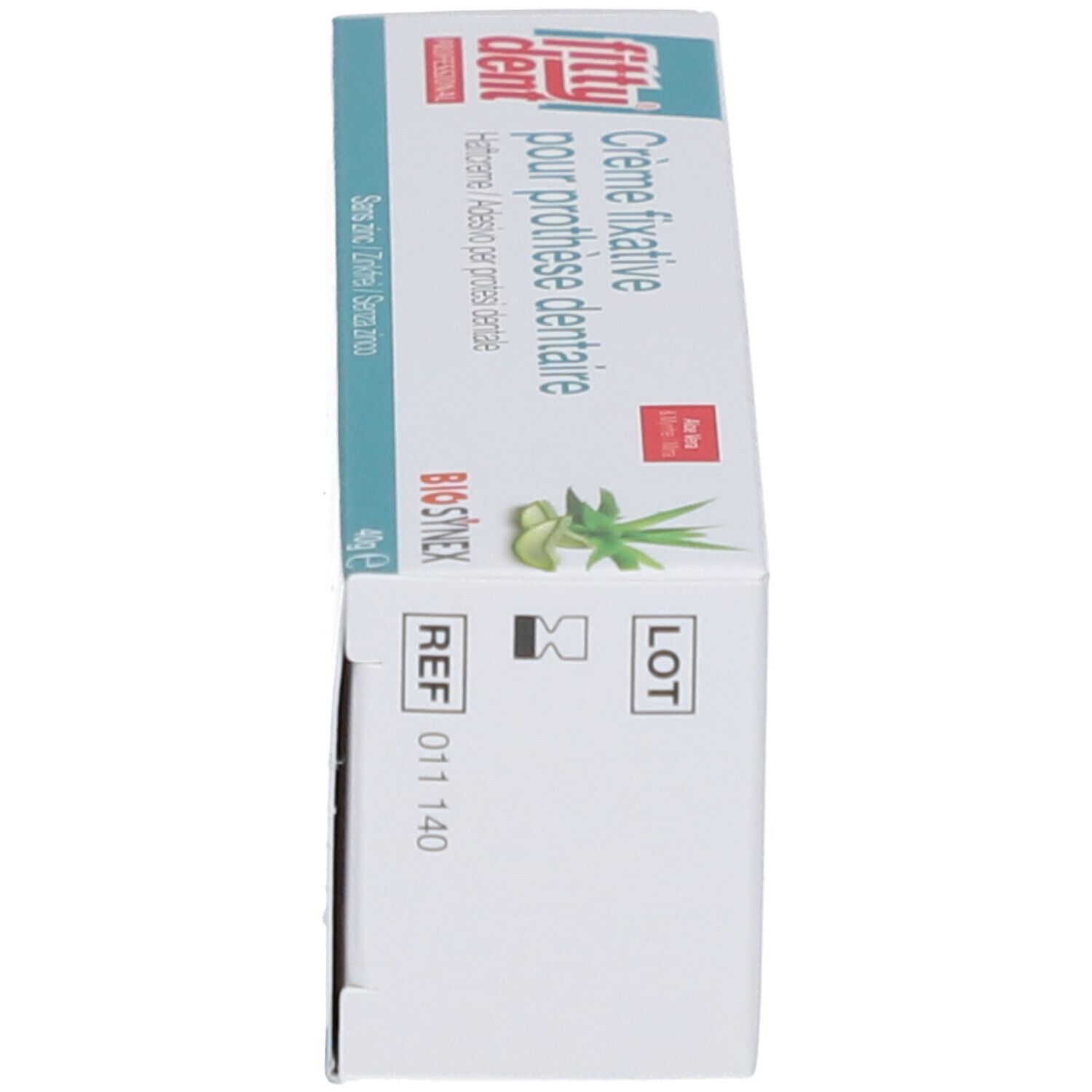 Emballage de crème fixative pour prothèse dentaire. Marque Fittydent Professional. Avec références et numéro de lot.