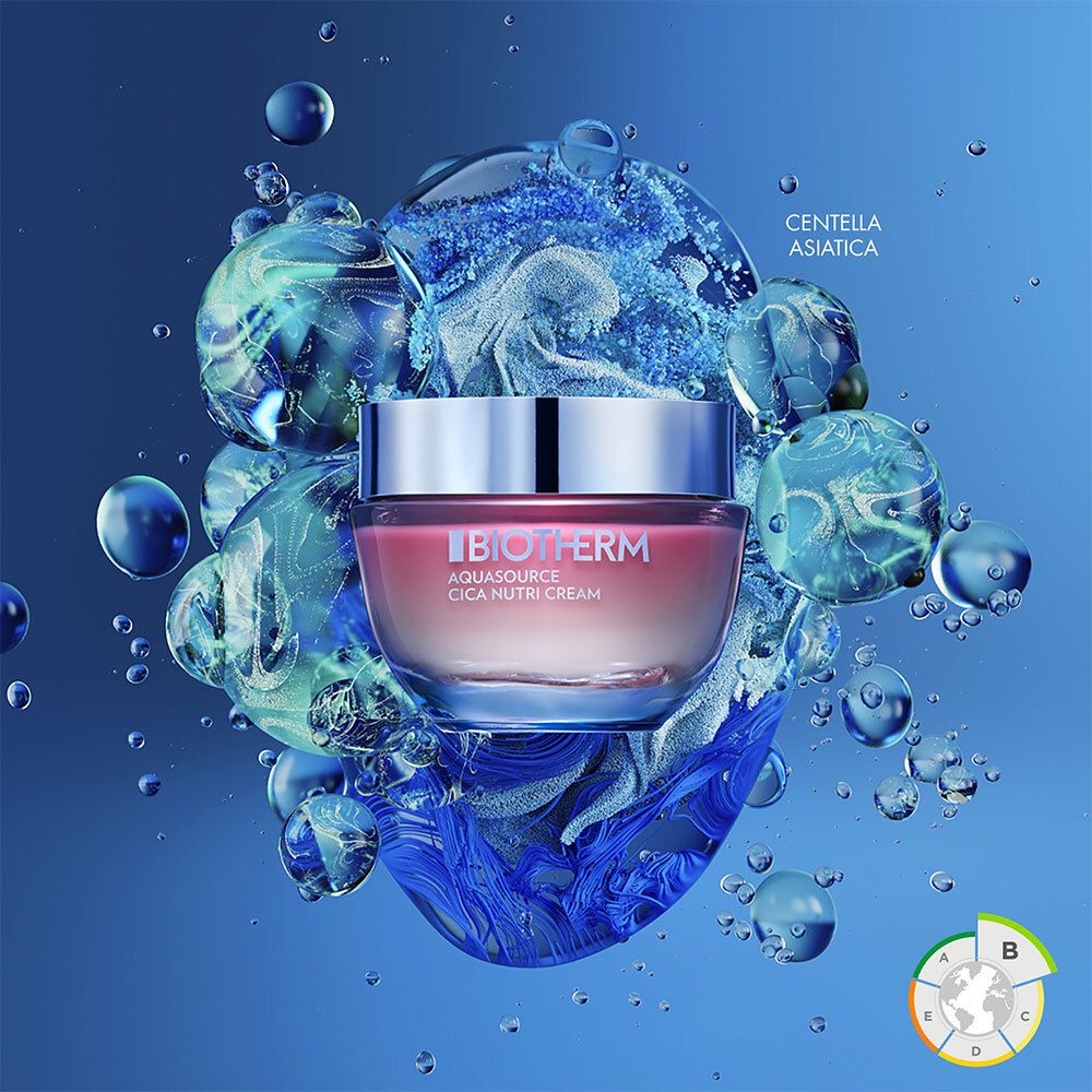 Pot de crème entouré d'eau et de bulles. Inscription: BIOTHERM, AQUASOURCE CICA NUTRICREAM.