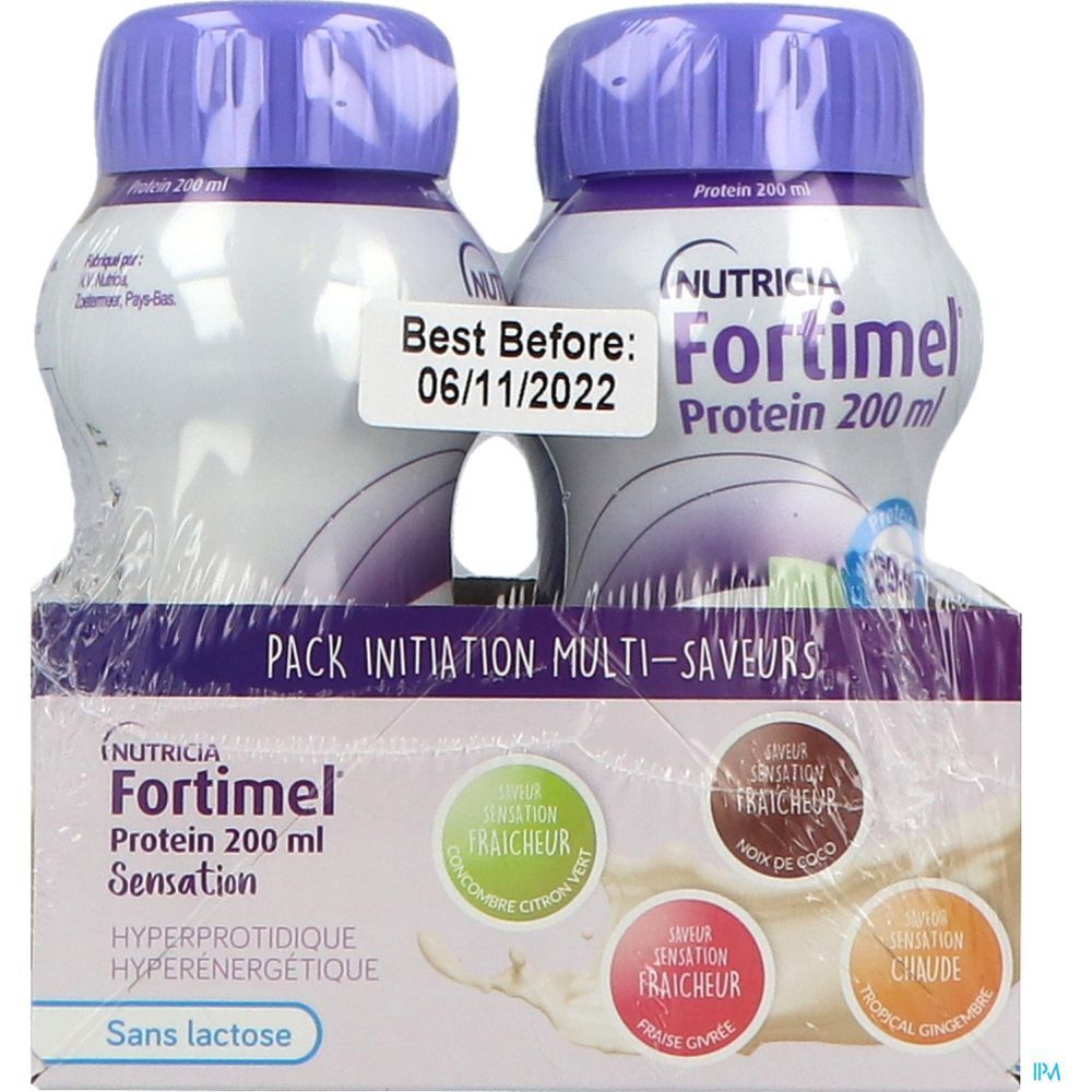 Emballage de quatre bouteilles. Inscription: Fortimel Protein 200 ml. Plusieurs saveurs. Sans lactose. Date de péremption.
