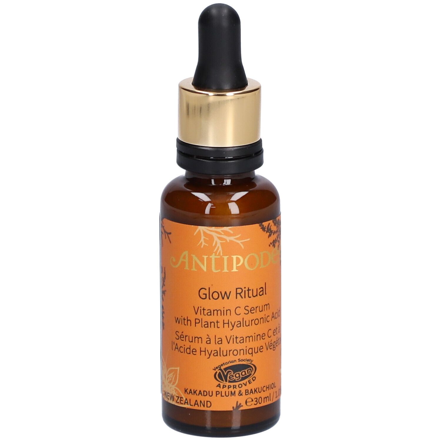 Braune Glasflasche mit Pipette. Aufschrift: Antipodes Glow Ritual Vitamin C Serum. Vegan-Siegel.