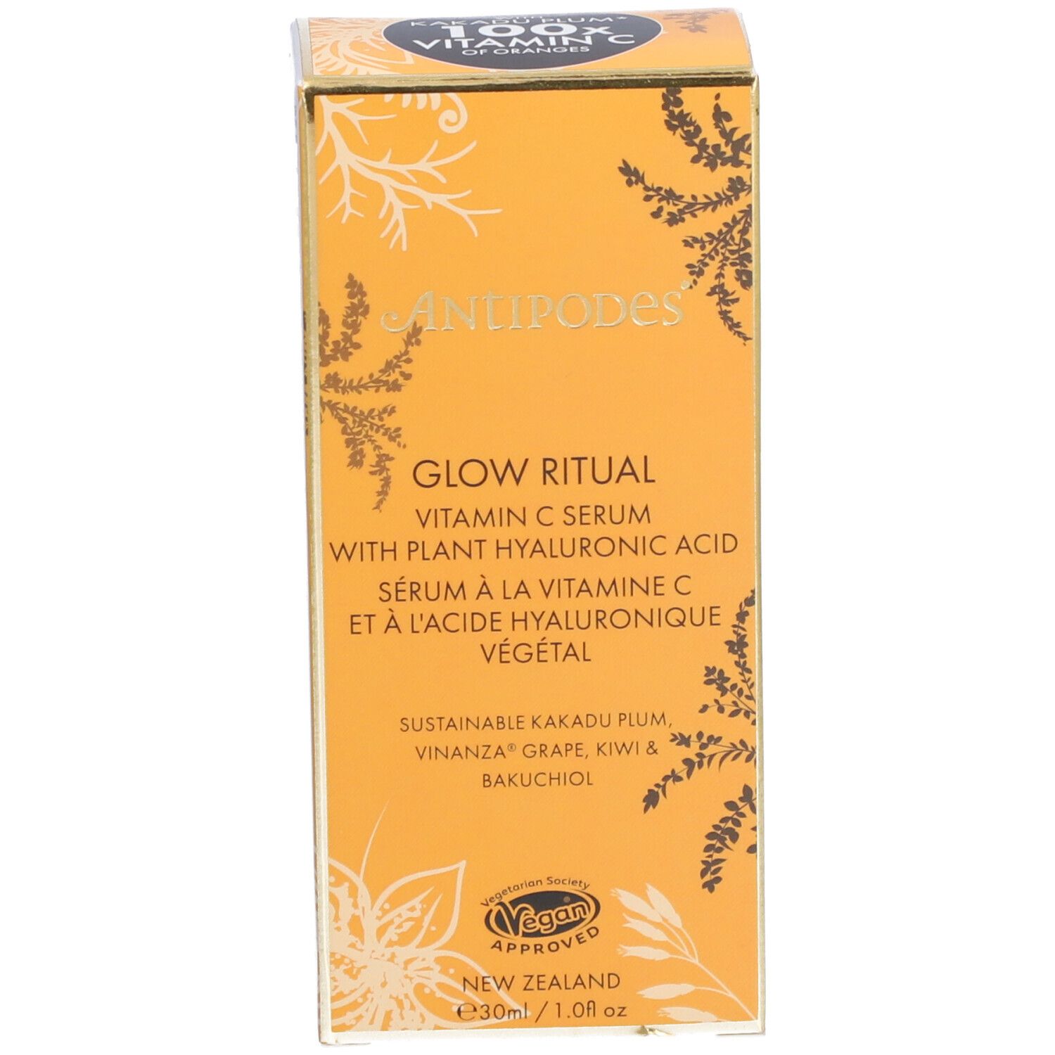 Karton mit Aufschrift: Antipodes Glow Ritual Vitamin C Serum. Vegan-Siegel. Gelbe Farbe.