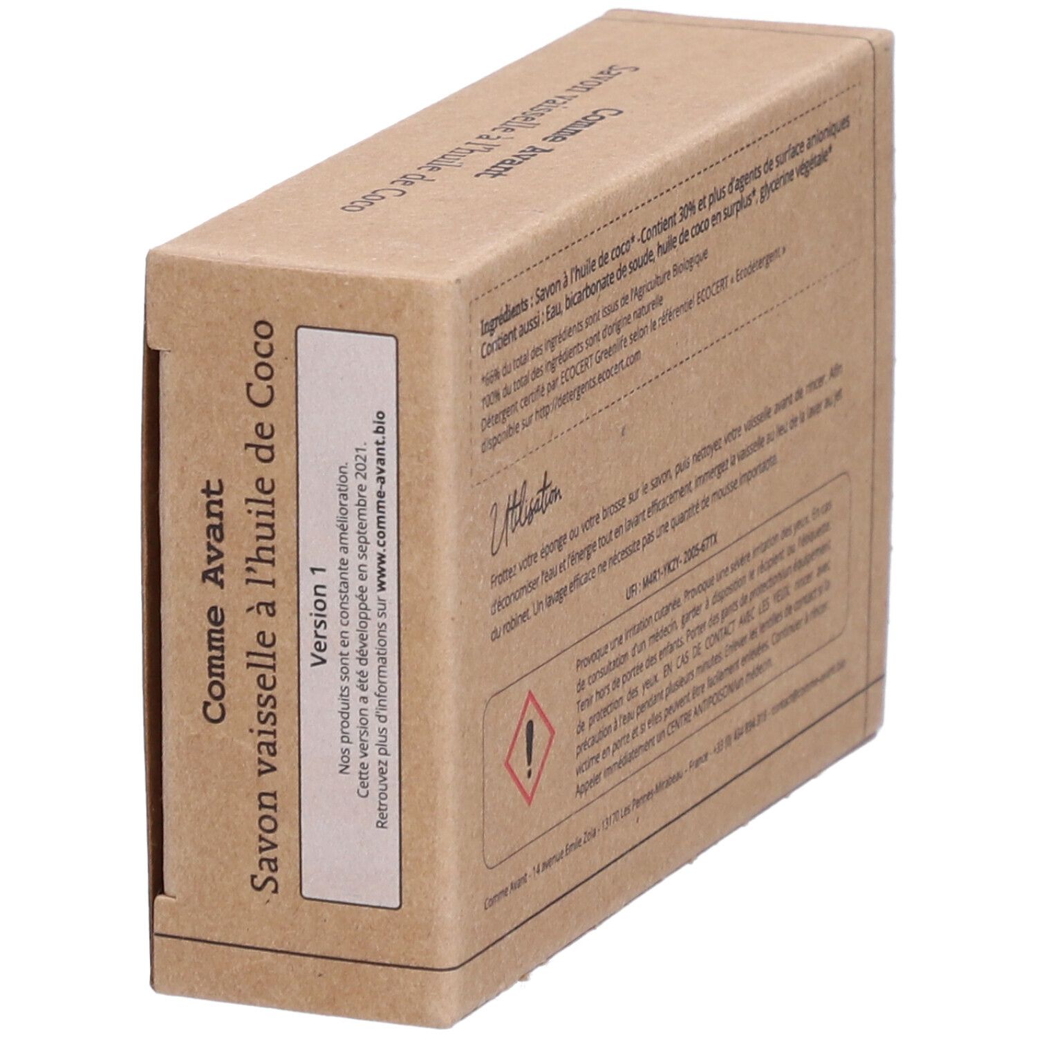 Kartonverpackung "Comme Avant Savon vaisselle à l'huile de Coco". Text und Logos. "Version 1" und Inhaltsstoffe.