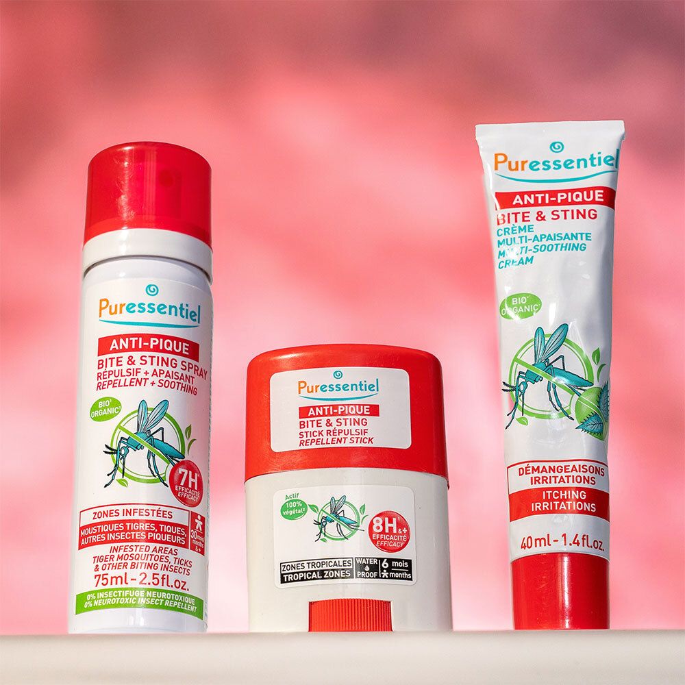 Drei Produkte: Spray, Stick und Creme. Aufschrift: Anti-Pique, Multi-Aspirierende Creme gegen Zecken. Bio-Zertifizierung.