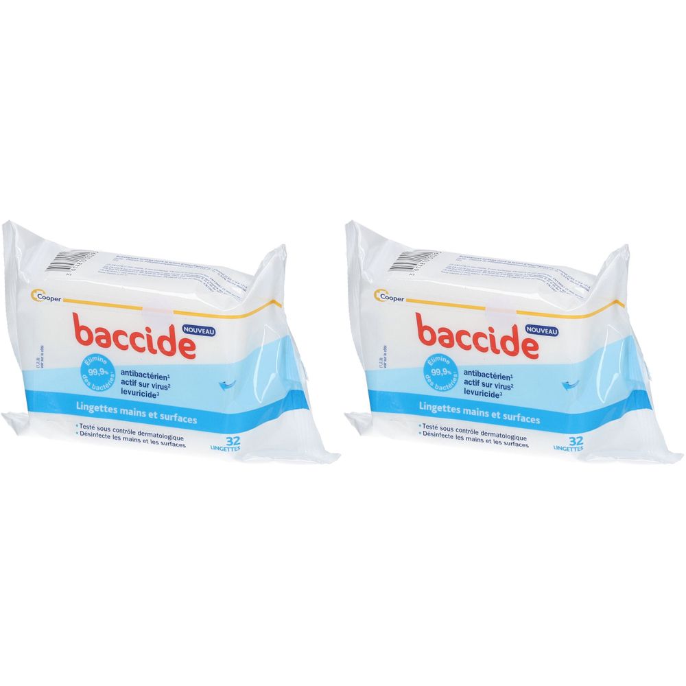 Deux paquets de lingettes baccide. Emballage blanc avec bande bleue. Contient 32 lingettes. Inscription : antibactérien, antiviral, levuricide.