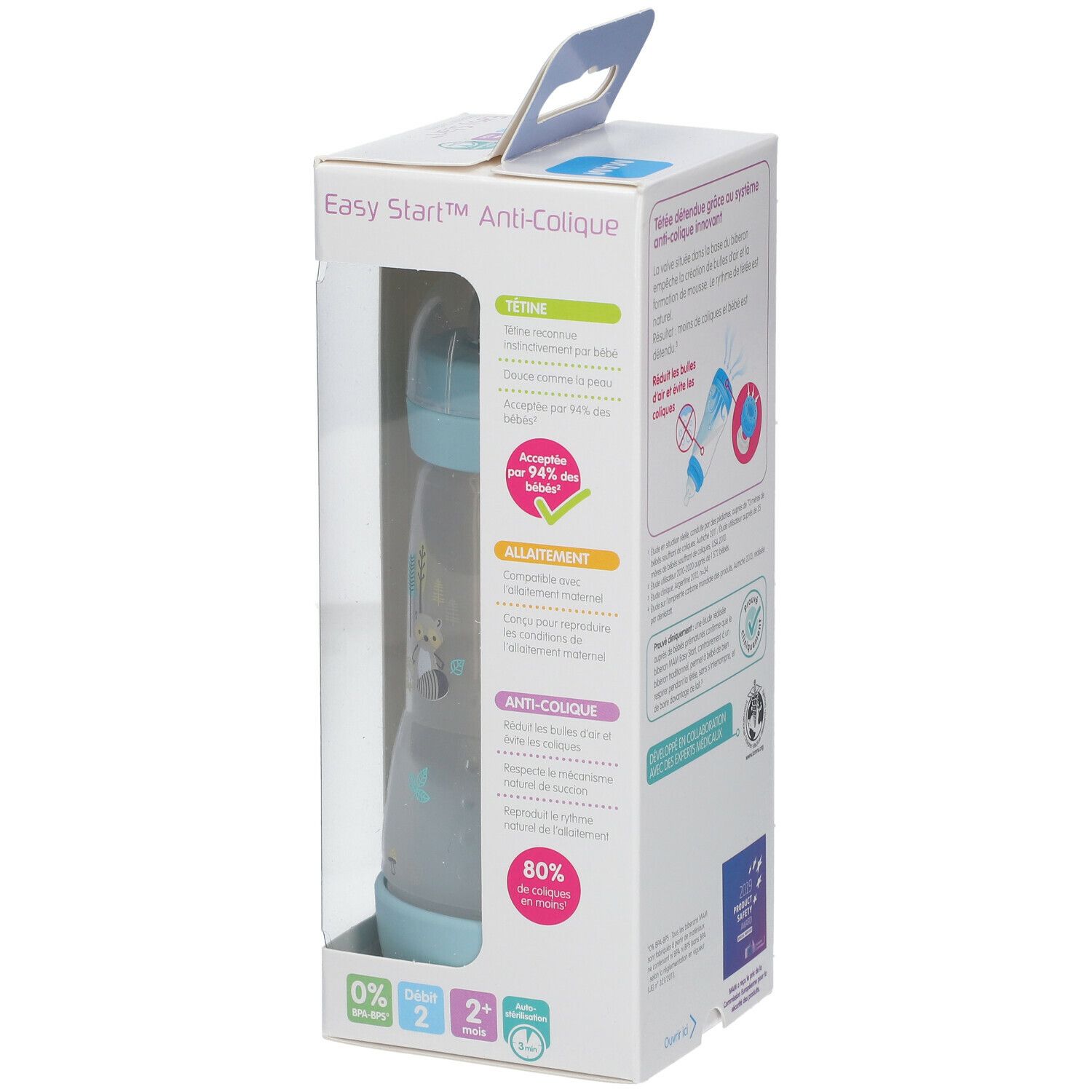 Biberon dans son emballage. Biberon bleu clair avec corps transparent. Nom du produit : MAM Easy Start Anti-Colique. Âge recommandé : 2+ mois.