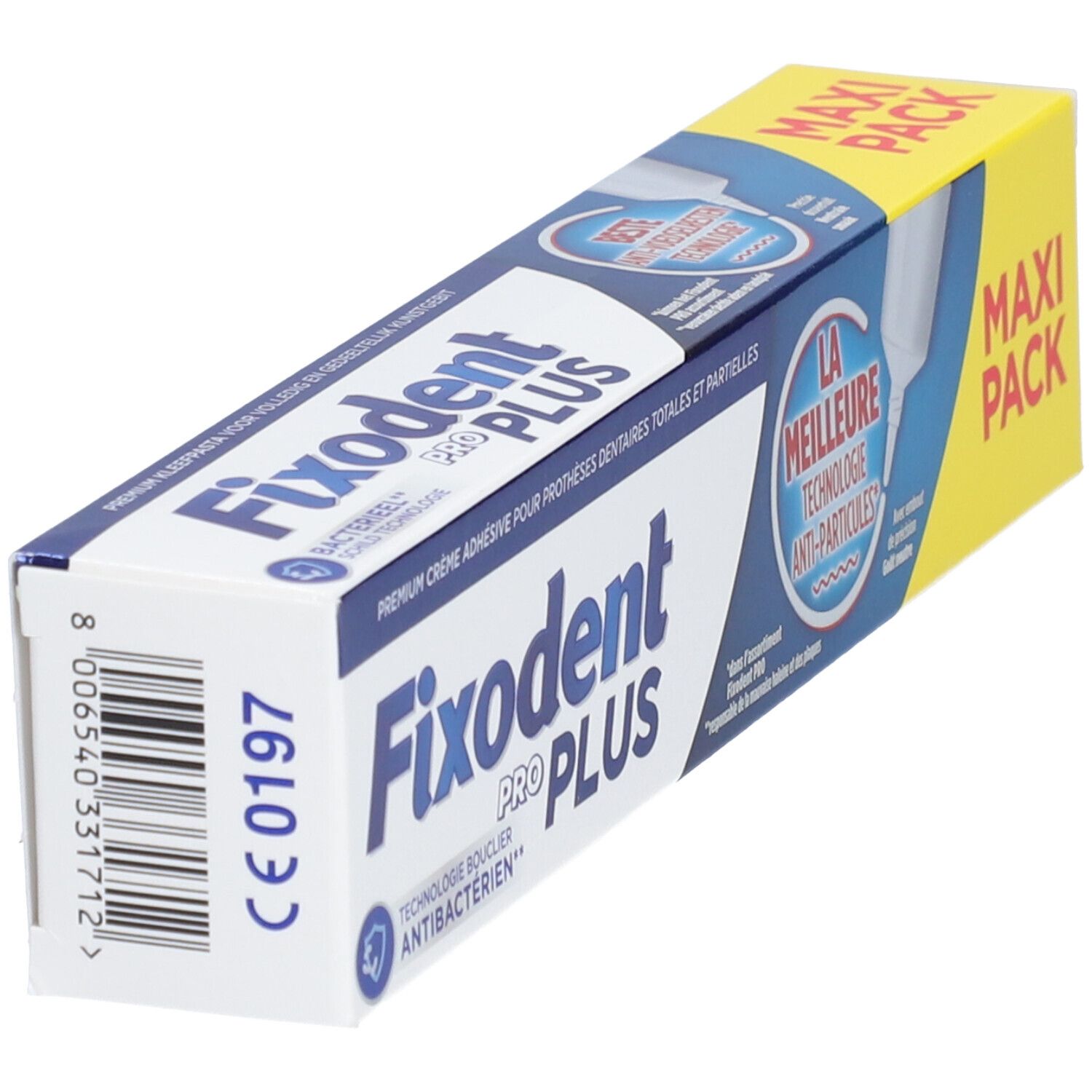 Emballage Fixodent Pro Plus en biais. Boîte blanche et bleue avec nom et code-barres.