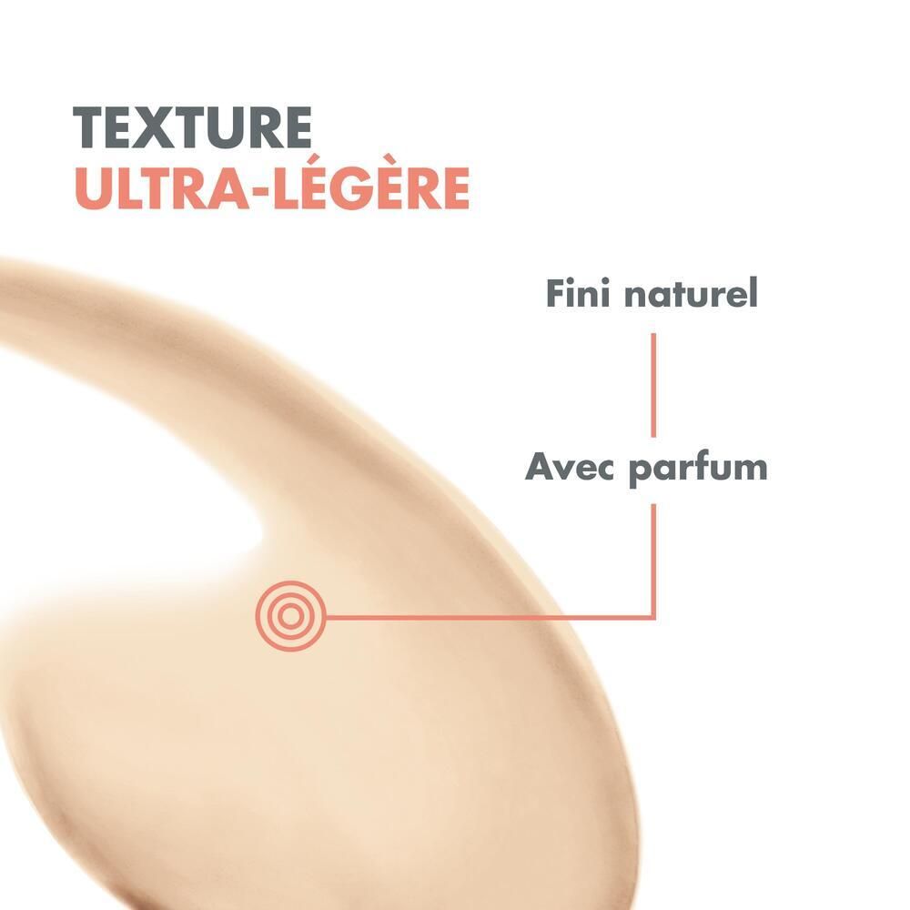 Close-up van een getinte crème. Tekst: Ultra-licht, natuurlijke finish, met parfum.