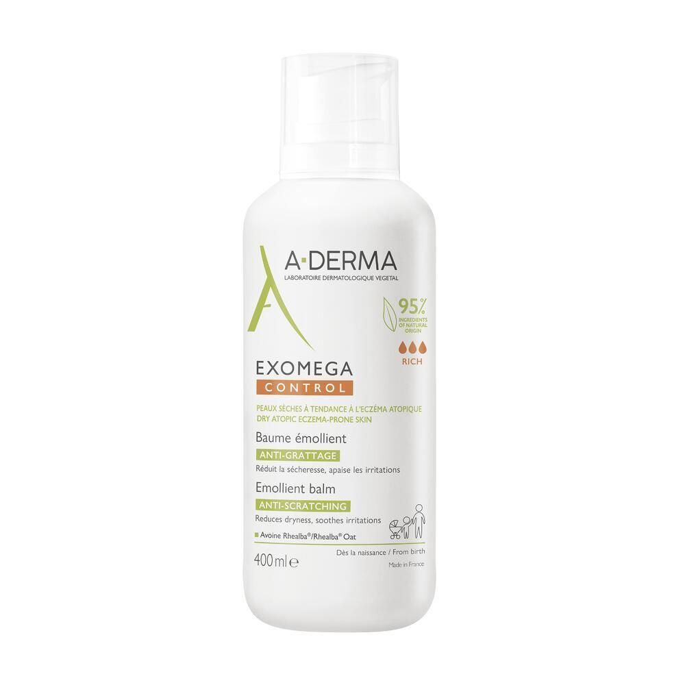 Flacon A-DERMA EXOMEGA CONTROL. Emballage blanc avec pompe. Étiquettes vertes et orange. Texte : Anti-grattage, 400ml.