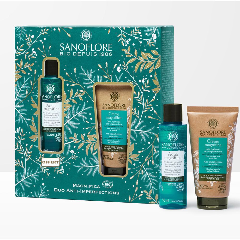Coffret cadeau Aqua Magnifica. Deux produits : Aqua Magnifica et Crème Magnifica. Emballage floral, logo de la marque.