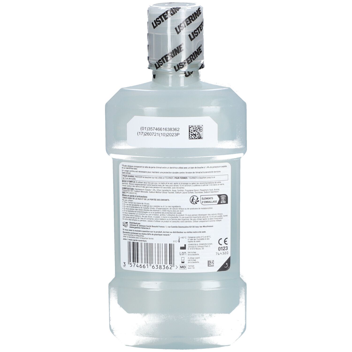Dos du flacon de bain de bouche LISTERINE® Traitement Professionnel. Étiquette avec texte, code-barres et marquage CE.