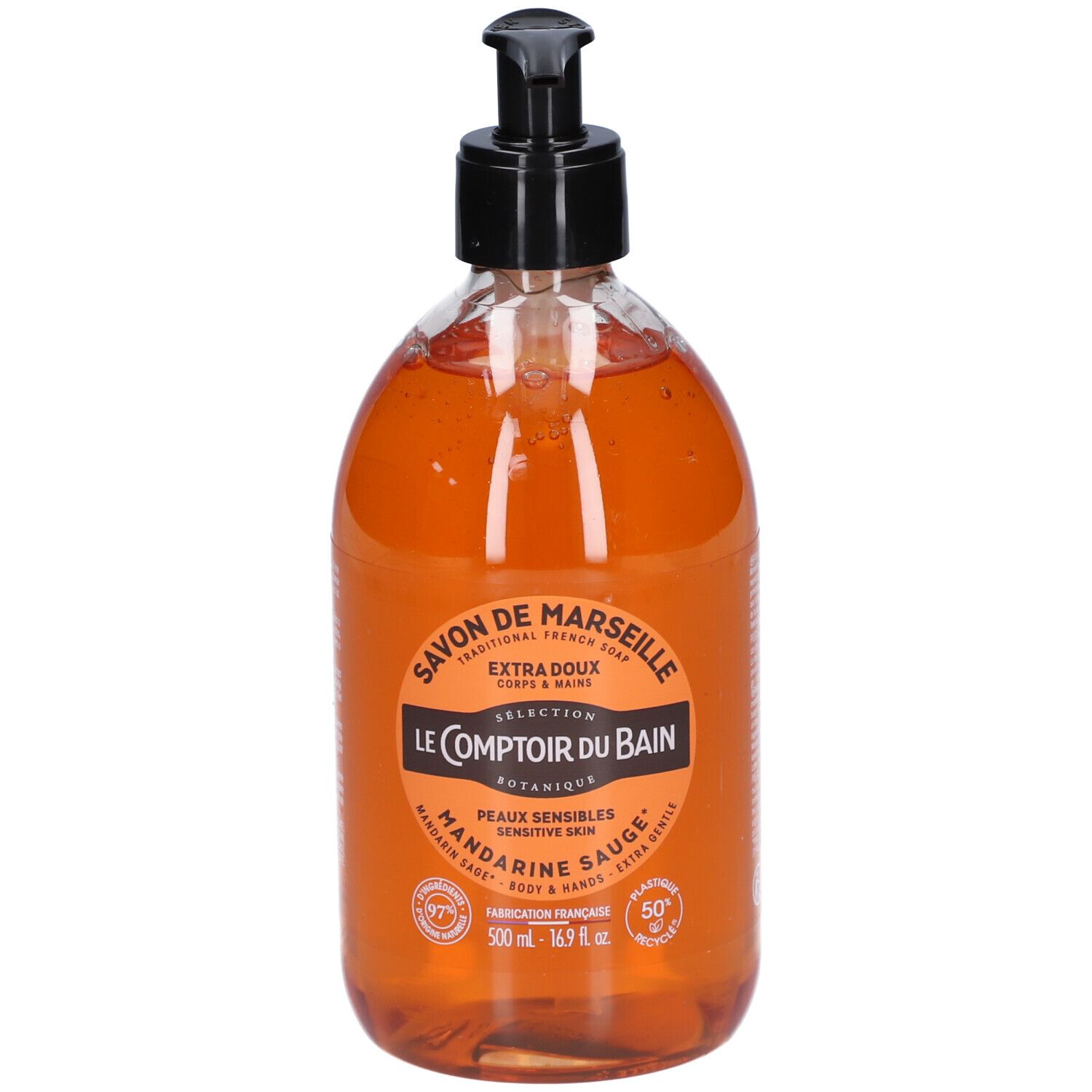Flüssigseife von Le Comptoir du Bain. Orangefarbene Flüssigkeit in einer transparenten Flasche mit schwarzem Spender. Aufschrift: Savon de Marseille.