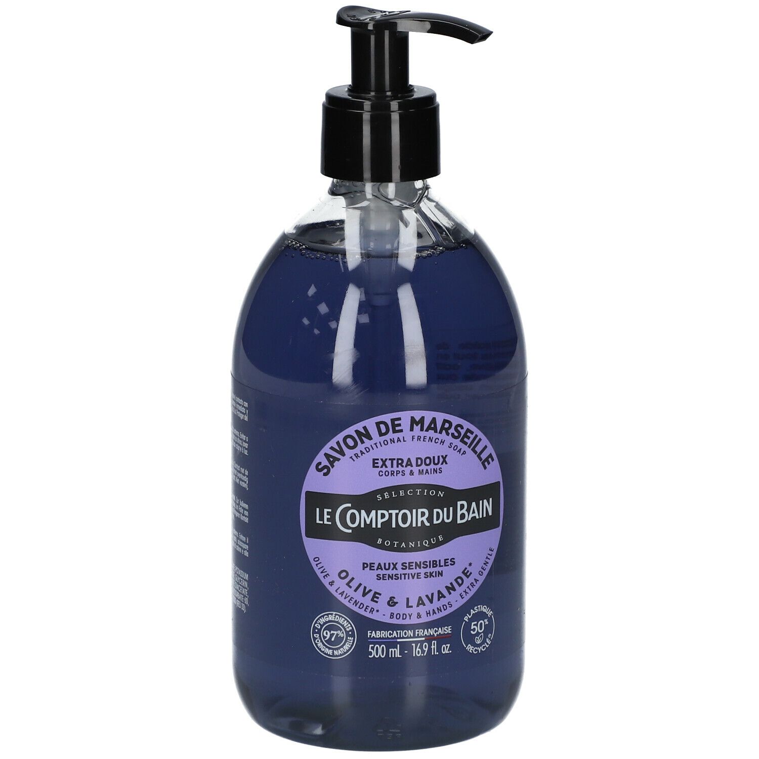 Flacon de savon liquide avec pompe noire. Étiquette: Savon de Marseille, Le Comptoir du Bain, Olive & Lavande, Peaux sensibles.