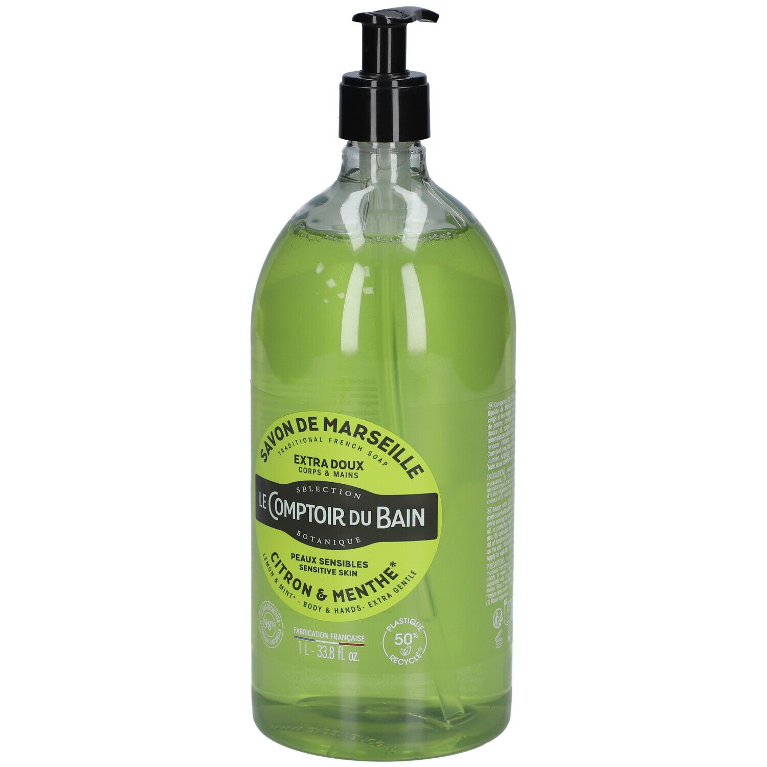 Savon liquide vert en flacon transparent avec pompe noire. Inscriptions: Savon de Marseille, Le Comptoir du Bain, Citron & Menthe.