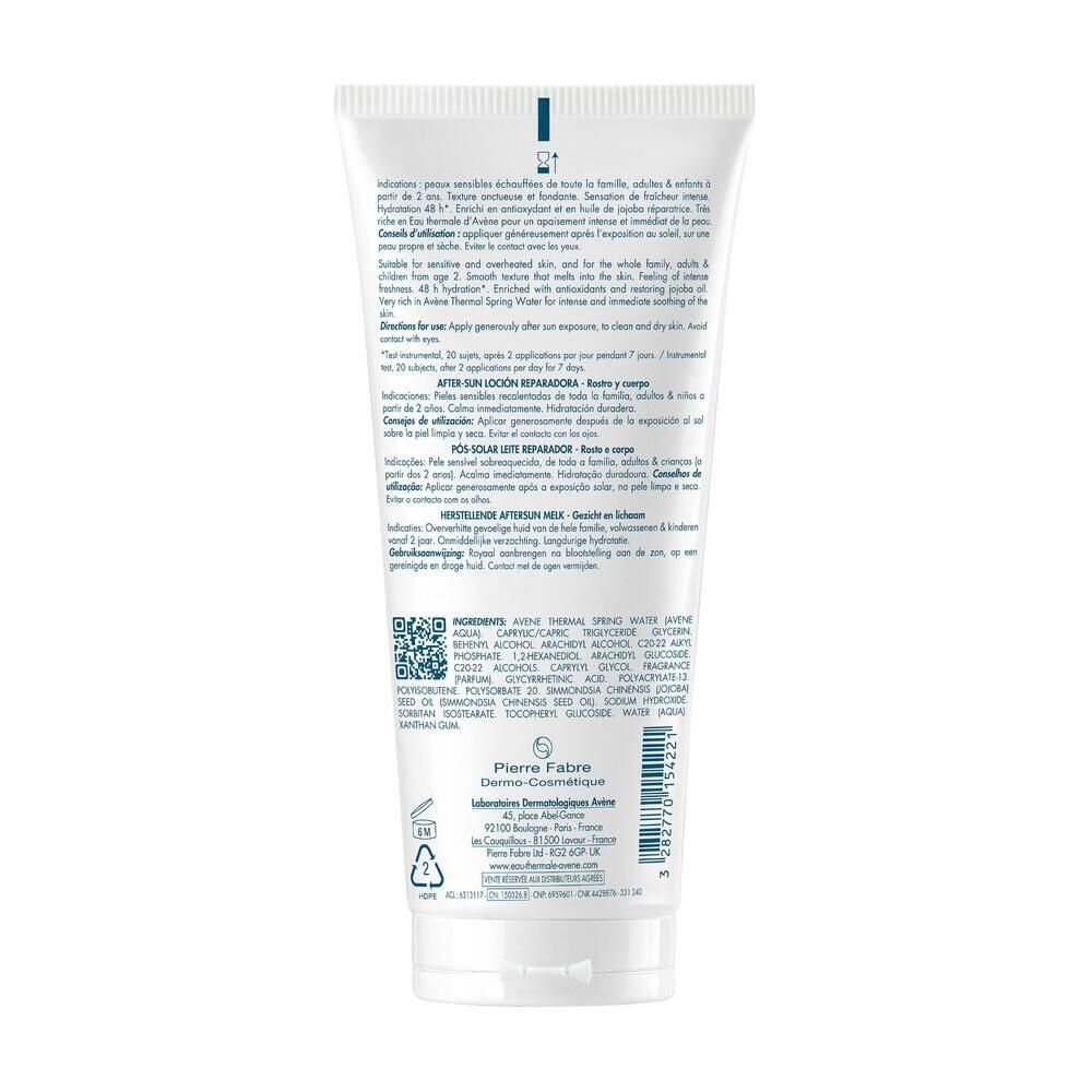Dos d'un tube blanc. Texte multilingue. Code QR et informations fabricant. Logo Pierre Fabre.