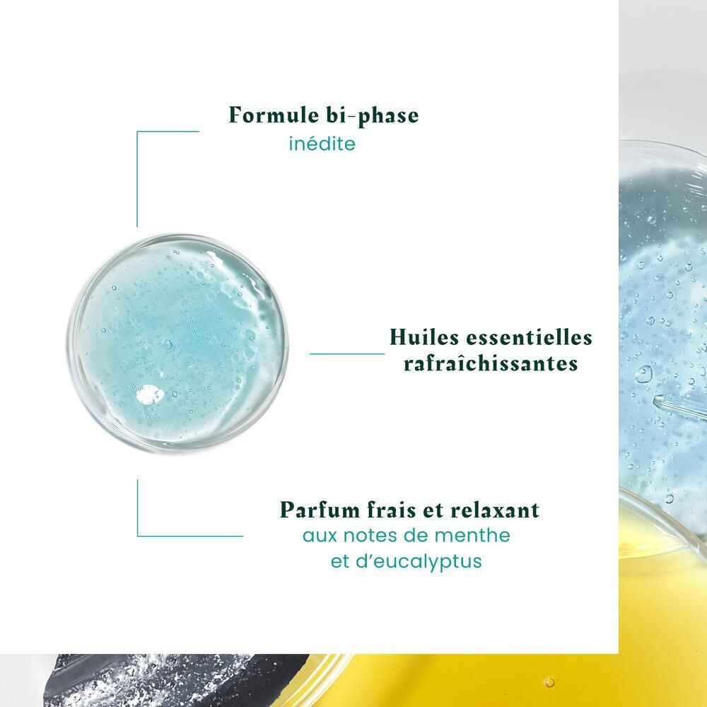 Gros plan sur liquides. Texte: Formule bi-phase, huiles essentielles rafraîchissantes, menthe et eucalyptus.