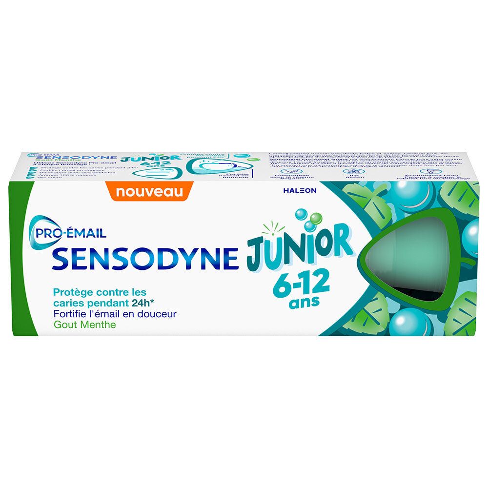 Emballage de dentifrice Sensodyne Junior 6-12 ans, menthe douce. Protège contre les caries, renforce l'émail. Vert et bleu.