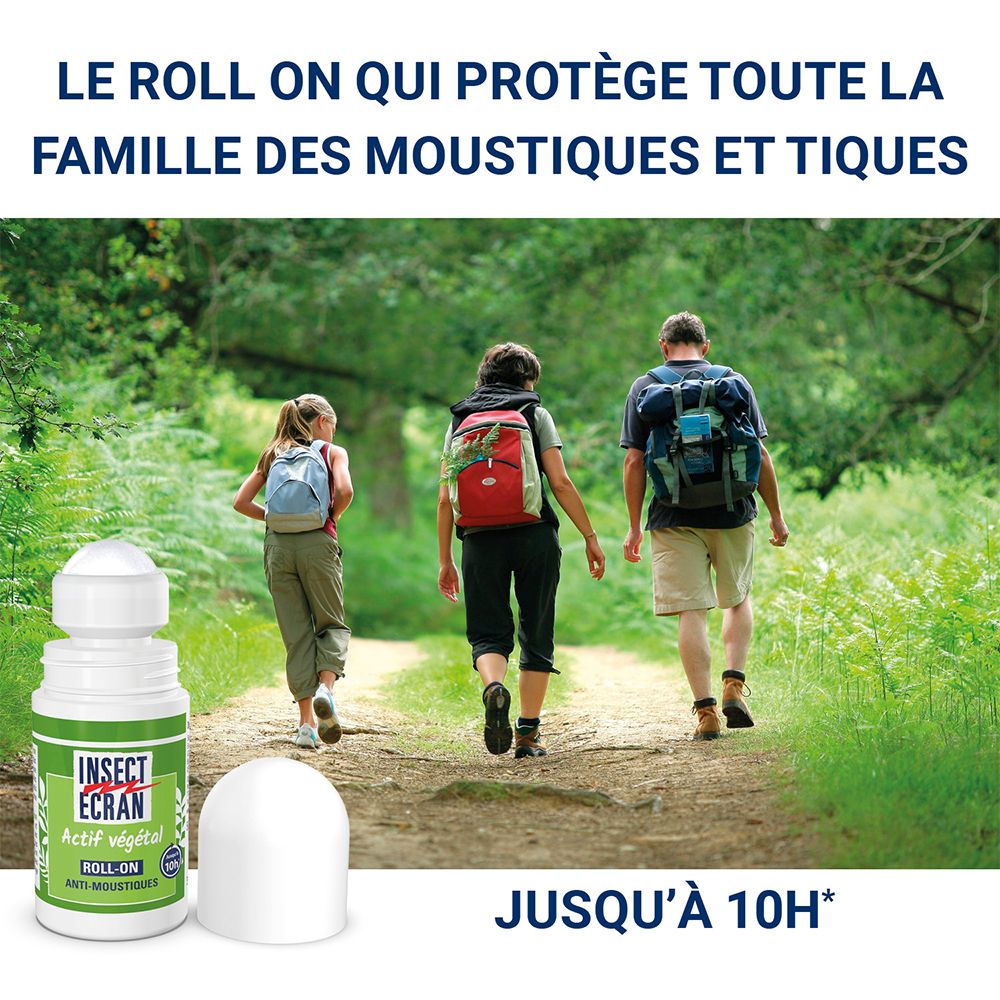 Trois personnes marchent. Roll-on avec texte: INSECT ECRAN, Actif végétal, ROLL-ON, Anti-Moustiques. Jusqu'à 10h.