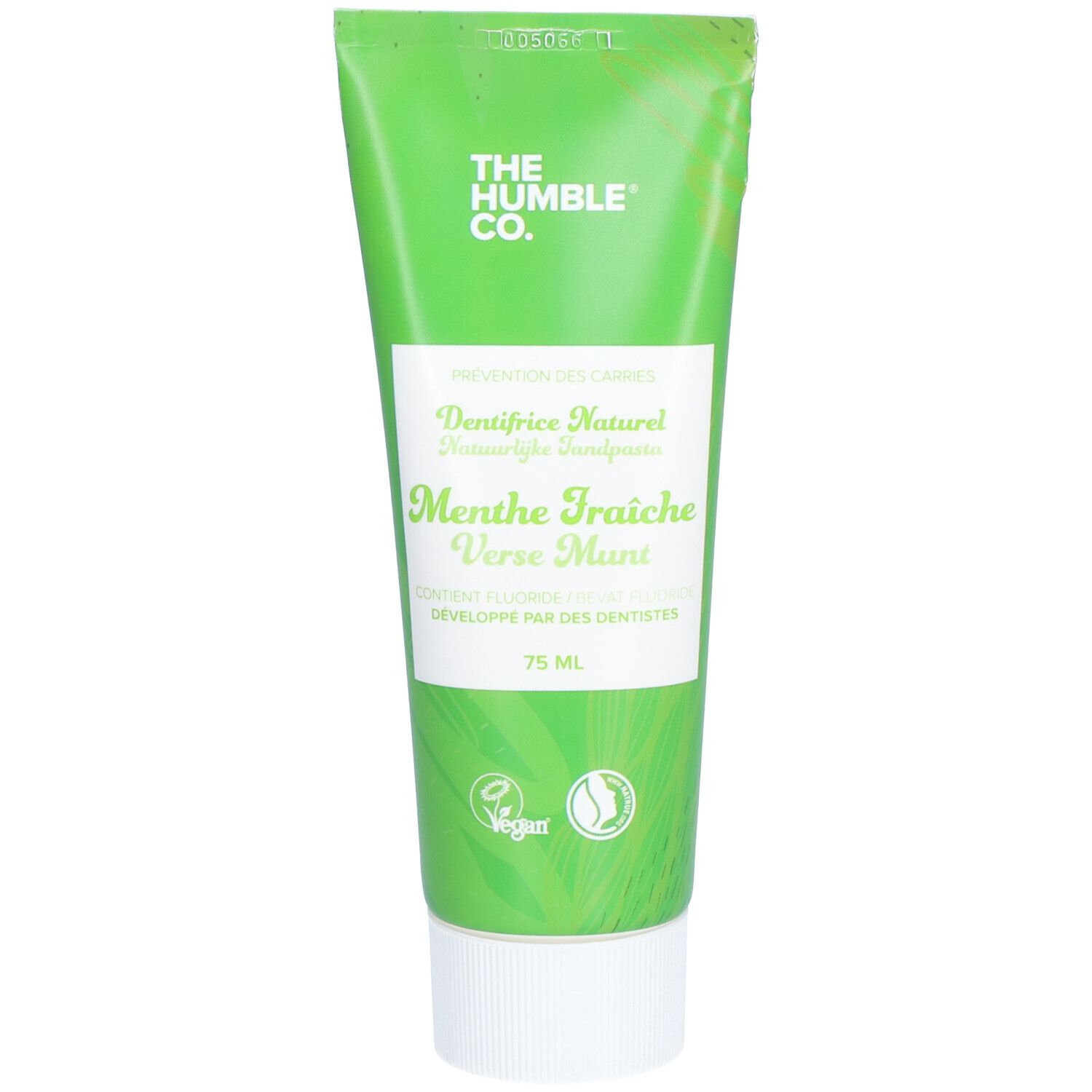 Grüne Tube Zahnpasta. Aufschrift: THE HUMBLE® CO., Menthe Fraîche, Vegan-Siegel. 75 ml.