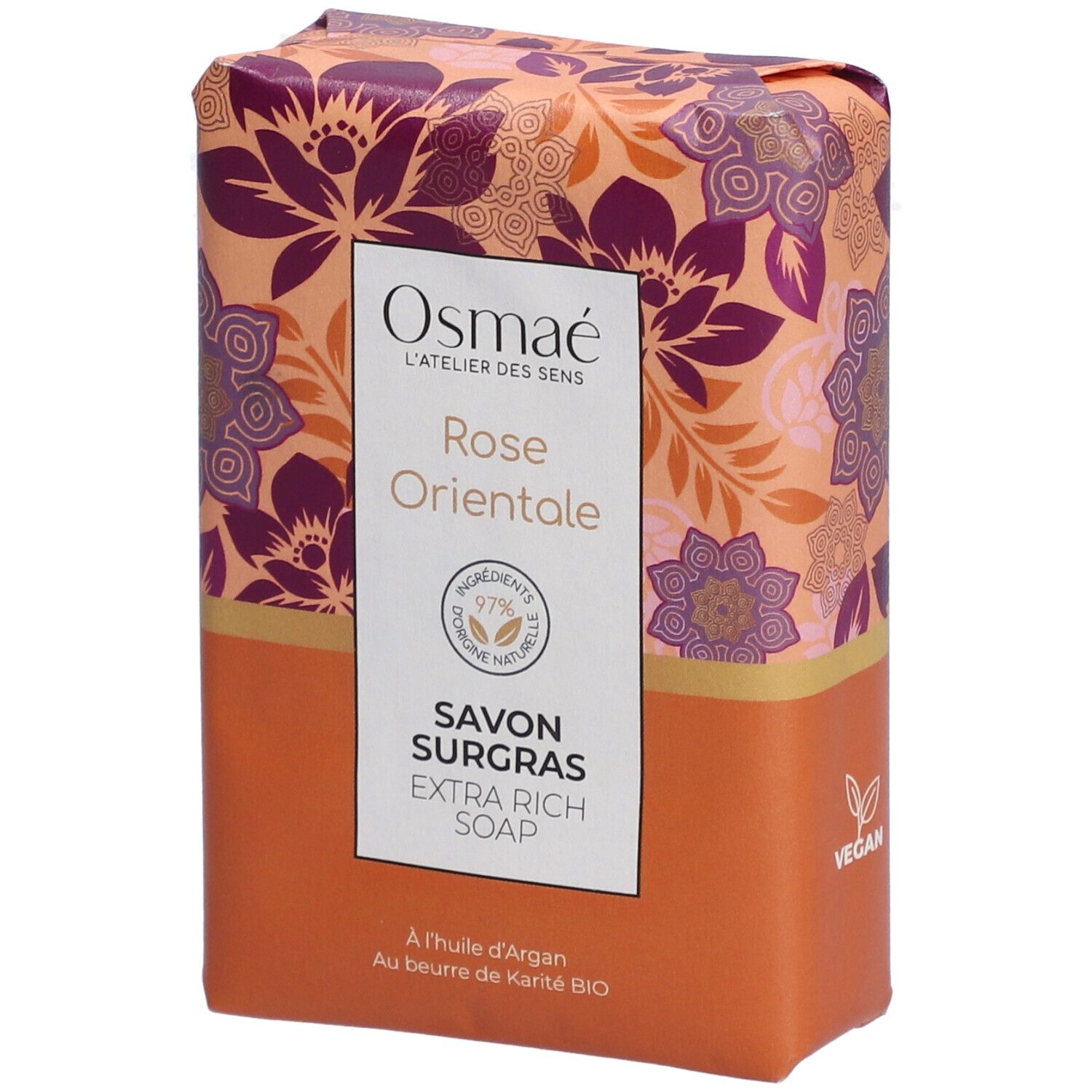 Rechteckige Seife in Verpackung. Aufschrift: Osmaé, Rose Orientale, Savon Surgras, Extra Rich Soap. Vegan-Siegel.
