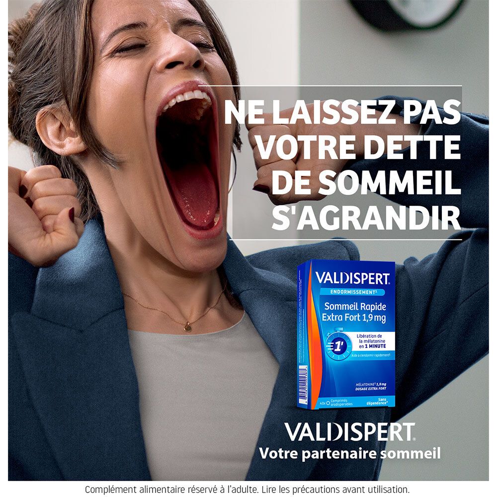 Publicité avec femme bâillant et produit. Texte : Valdispert. Produit : Sommeil Rapide Extra Fort.