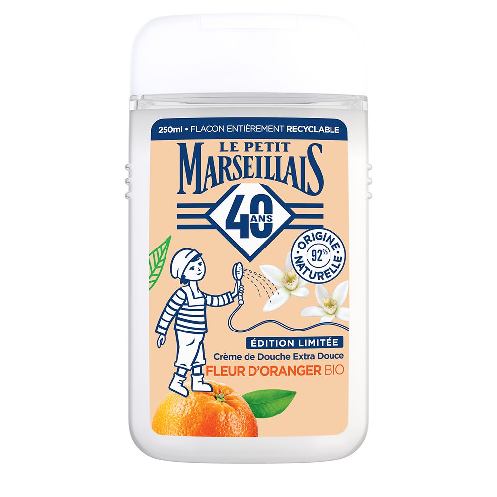 Flacon de crème de douche Le Petit Marseillais Bio Fleur d'Oranger. Illustration enfant avec douche et orange. Édition limitée 40 ans.