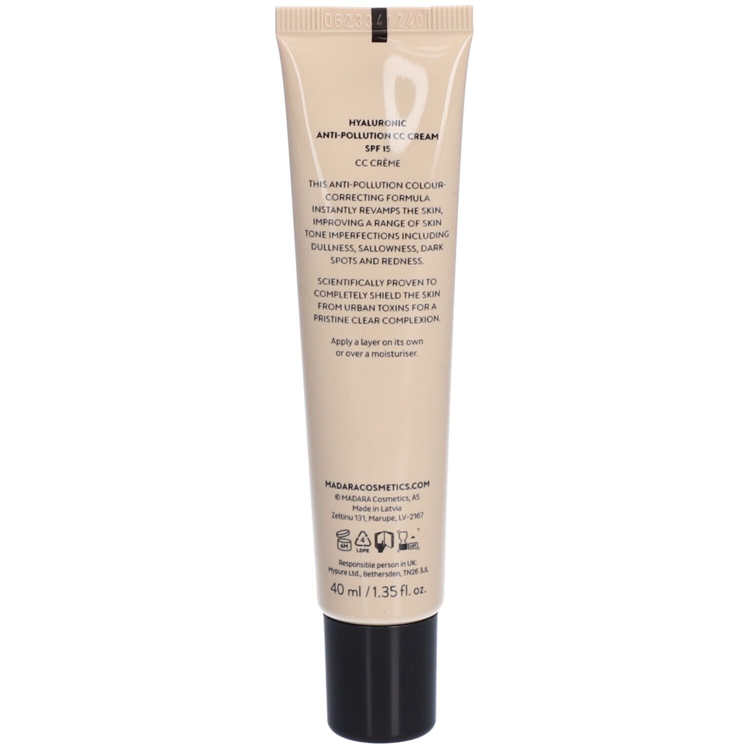 Rückseite der Tube. Text: Hyaluronsäure Anti-Pollution CC Creme SPF 15. Enthält Informationen zur Anwendung und Inhaltsstoffe.