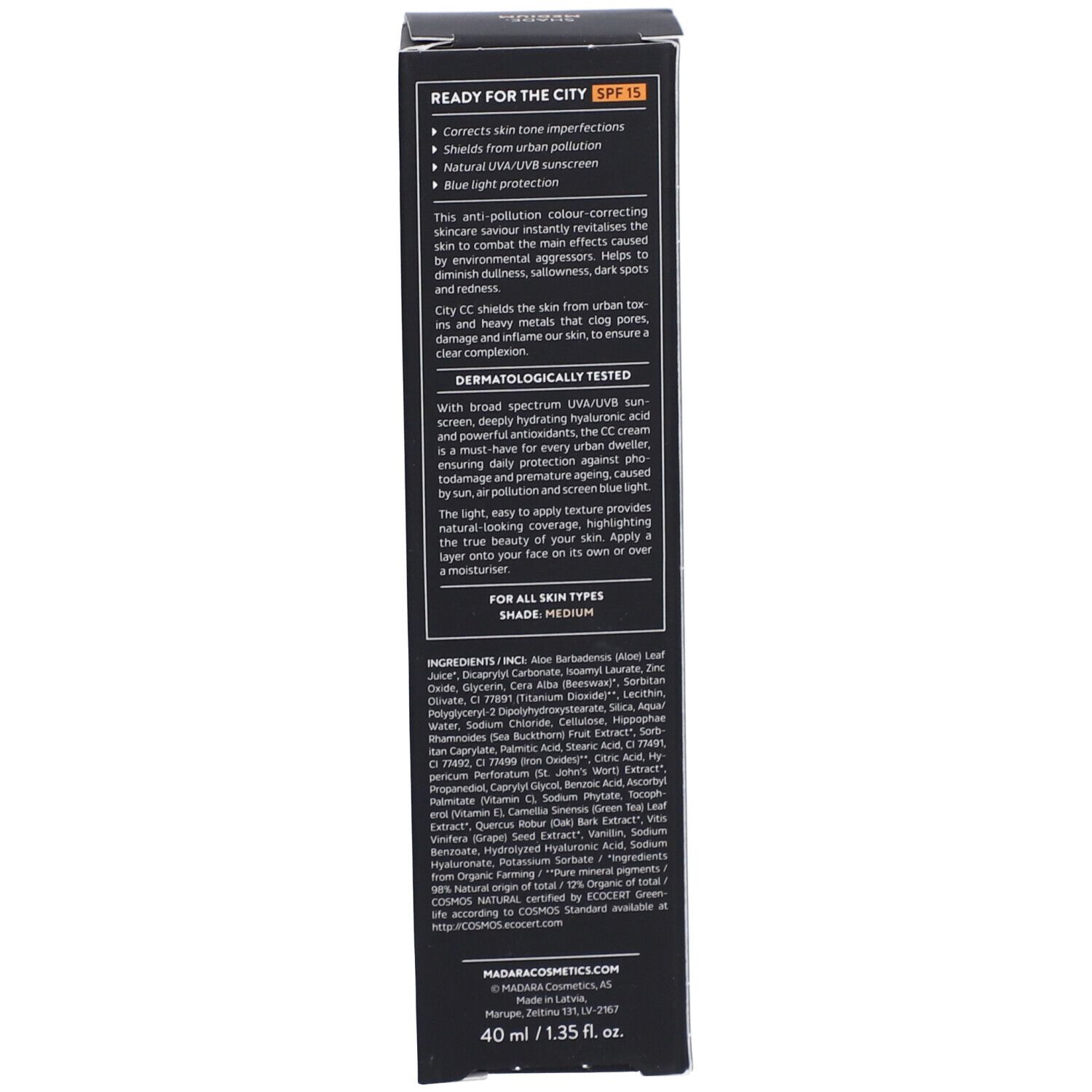 Schwarze Schachtel, Rückseite. Text: Ready for the City SPF 15. Enthält Informationen zu Inhaltsstoffen und Anwendung.