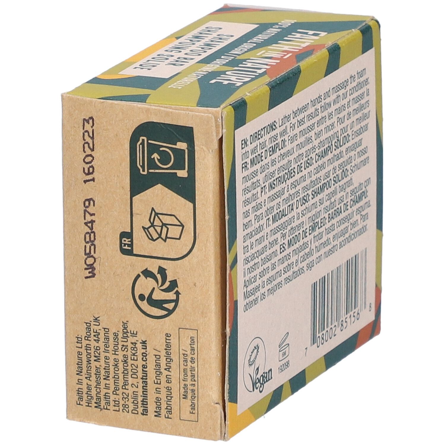 Seitenansicht der Kartonverpackung. Informationen zu Hersteller und Recycling. Aufschrift: Shampoo Bar, Vegan.