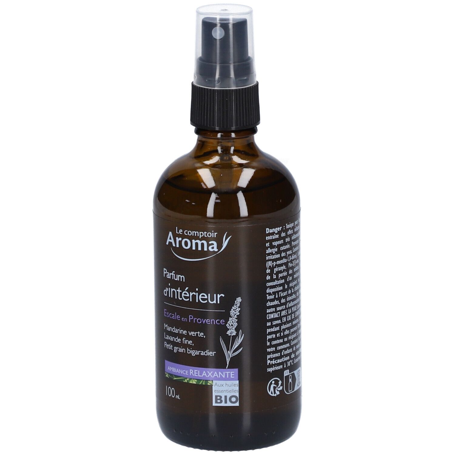 Braune Glasflasche mit Zerstäuber. Aufschrift: Le comptoir Aroma, Parfum d'intérieur, Escale en Provence. Mit Bio-Siegel.