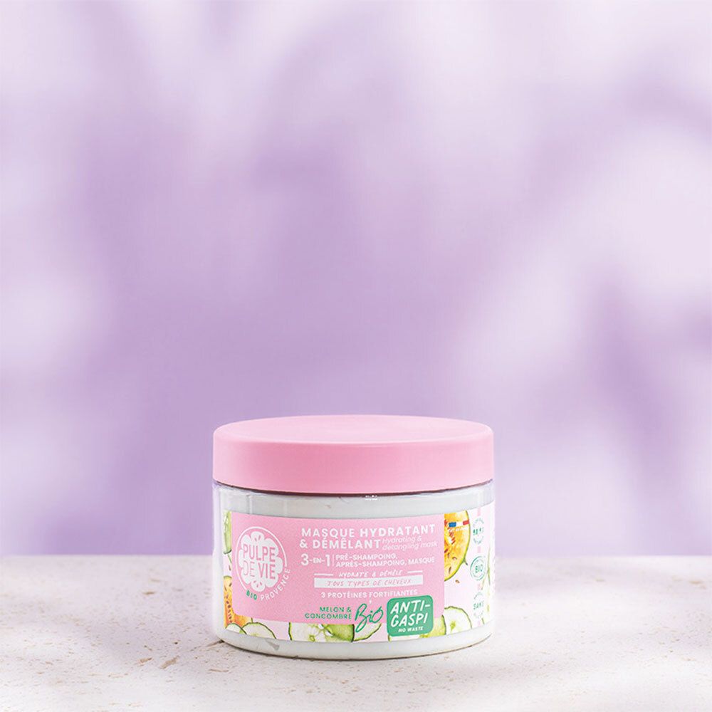 Pot de crème rose et blanc. Inscription: Pulpe de Vie, Masque Hydratant & Démêlant. Certifié bio et Anti-Gaspillage.