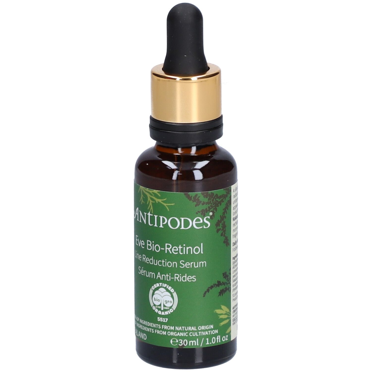 Braune Glasflasche mit Pipette. Aufschrift: Antipodes Eve Bio-Retinol Line Reduction Serum. Zertifiziertes Bio-Siegel.