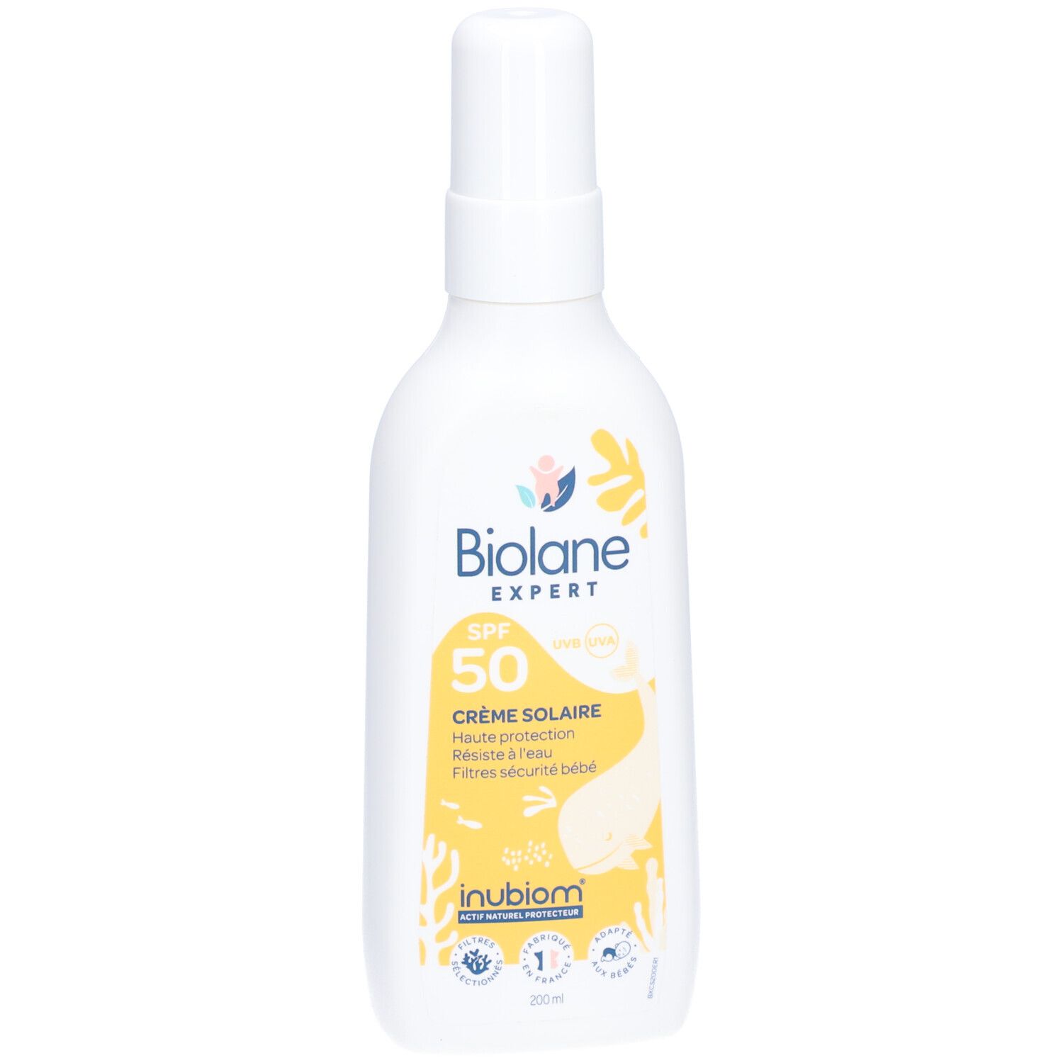 Flacon blanc avec vaporisateur, Biolane Expert Crème Solaire SPF50. Étiquette jaune avec texte et illustrations.