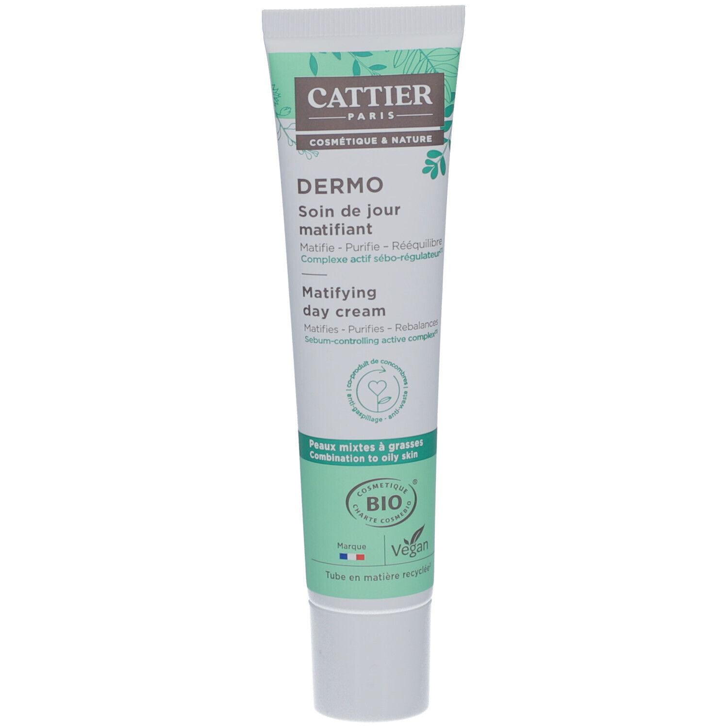 Cattier Dermo Tagespflege Tube. Grün-weiß, mit Text und Logo. Bio-Zertifizierung. Vegan.