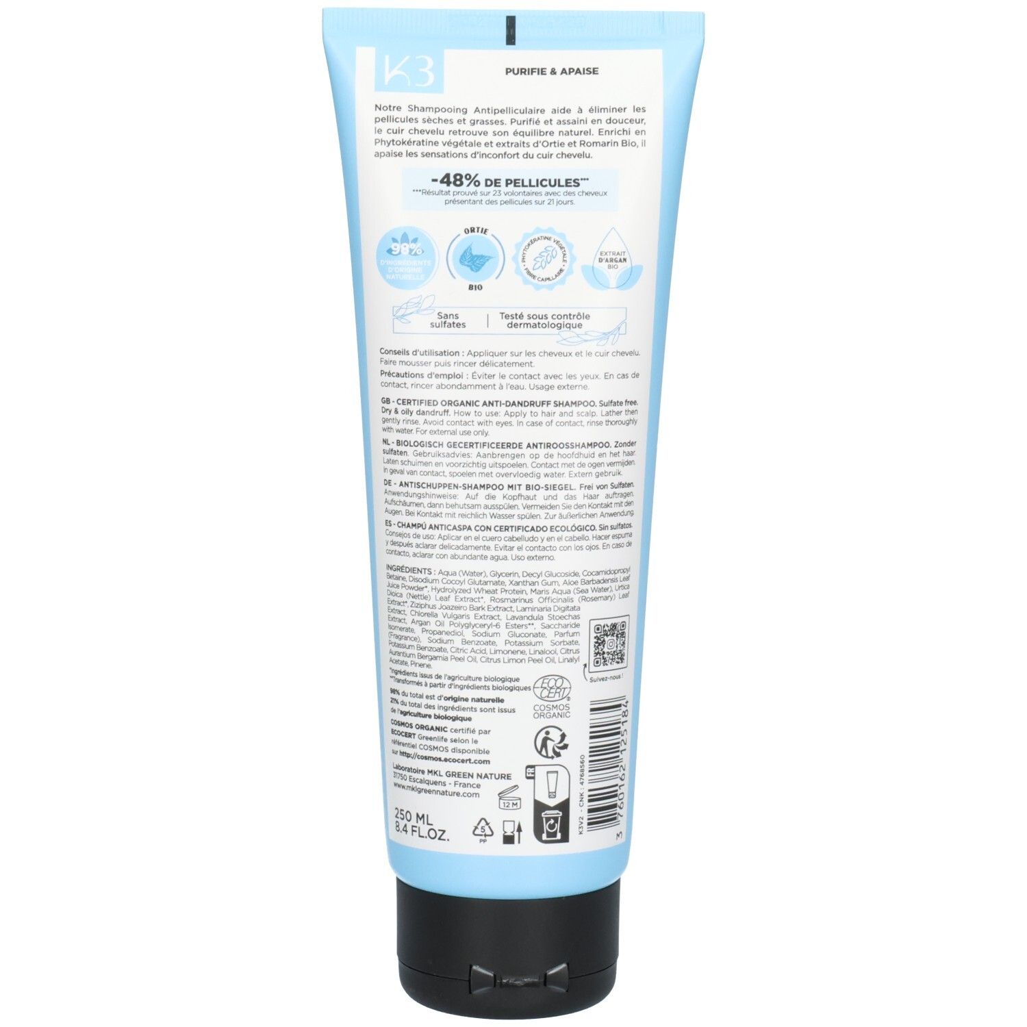 Rückseite einer hellblauen Tube mit K3 Anti-Schuppen Shampoo, Bio-Siegel und Anwendungshinweisen.