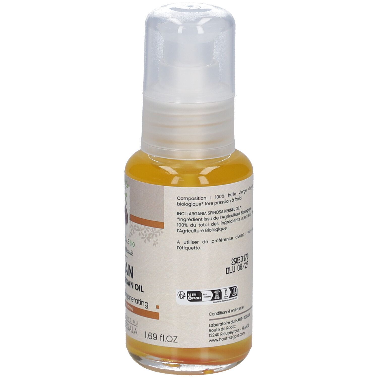 Arganöl-Flasche mit Pumpverschluss. Aufschrift: Arganöl Bio, Regenerierend, für trockene Haut. Label: Eco Cert.