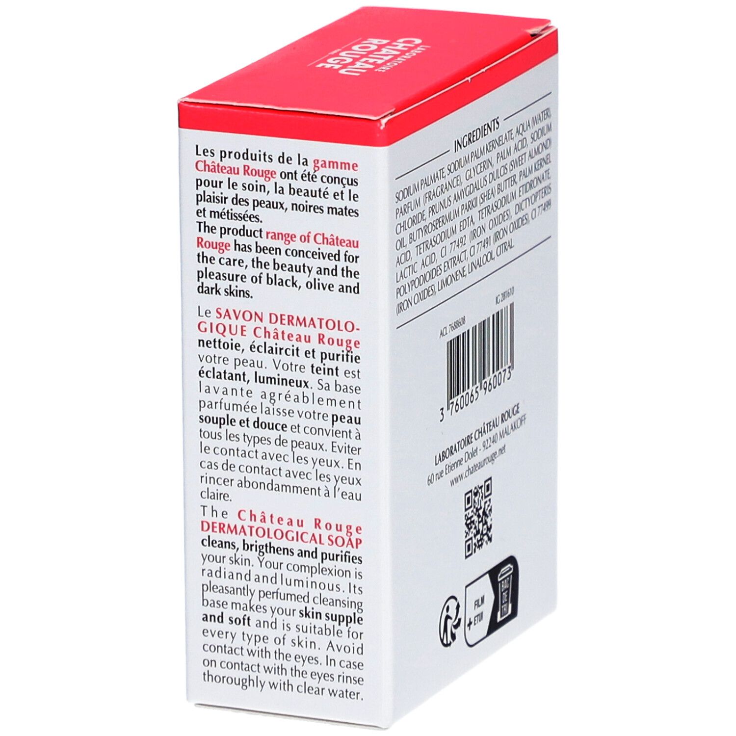 Vue oblique d'une boîte blanche et rouge. Texte: LE SAVON DERMATOLOGIQUE, LABORATOIRE CHÂTEAU ROUGE, code-barres.