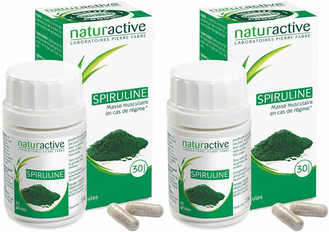 Deux boîtes et flacons blancs de compléments alimentaires Spiruline. Inscription : Naturactive, Spiruline, Masse musculaire en cas de régime.