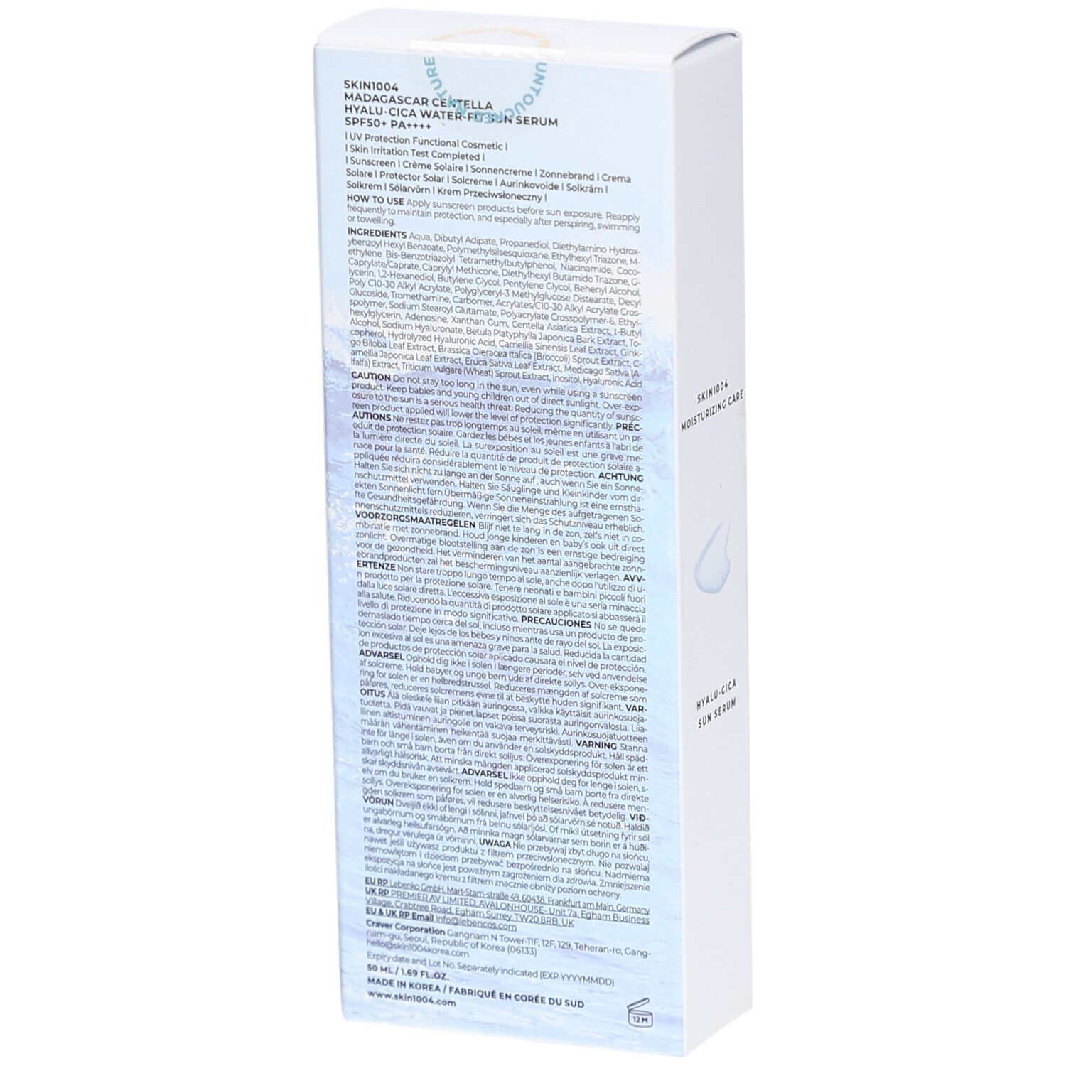 Weiße Produktverpackung mit Text und Inhaltsstoffen. Text: SKIN1004, MADAGASCAR CENTELLA, HYALU-CICA Water Fit Sun Serum SPF50+ PA++++.