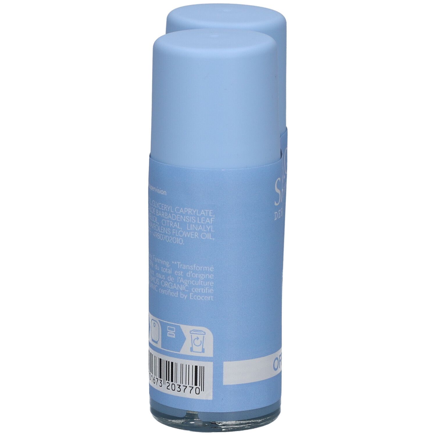 Deux déodorants roll-on bleus. Ingrédients et informations sur le côté. Avec code-barres.