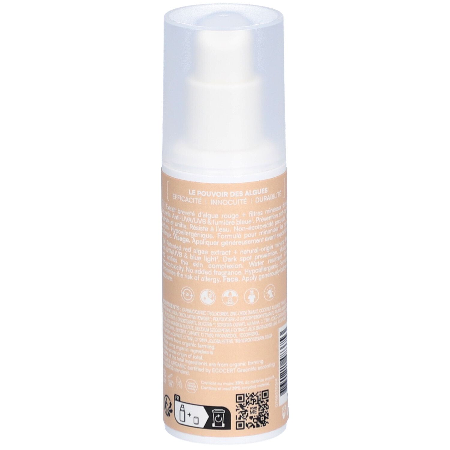 Rückseite der getönten Sonnencreme-Flasche. Textinformationen und Logos. Beige-farbener Hintergrund.