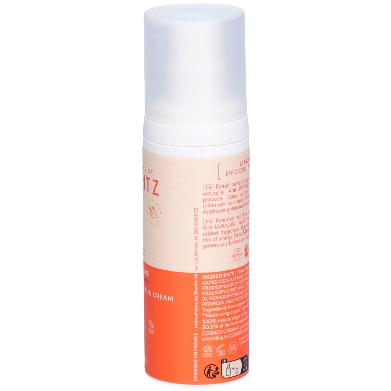 Sonnencreme-Flasche, Seite. Weißer Spender, orangefarbener Teil. Text: Inhaltsstoffe, hergestellt in Frankreich, ECOCERT-Logo.